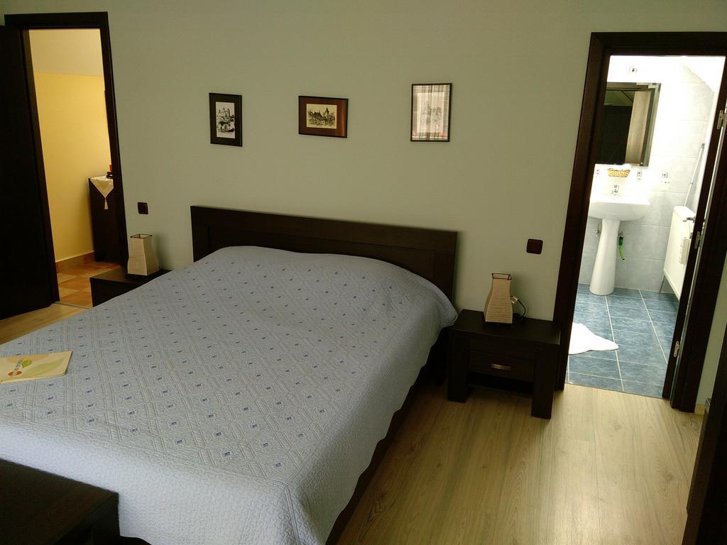Rami House Central Double Rooms Braşov Rom bilde