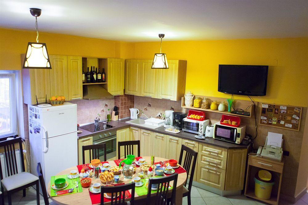 Rami House Central Double Rooms Braşov Eksteriør bilde