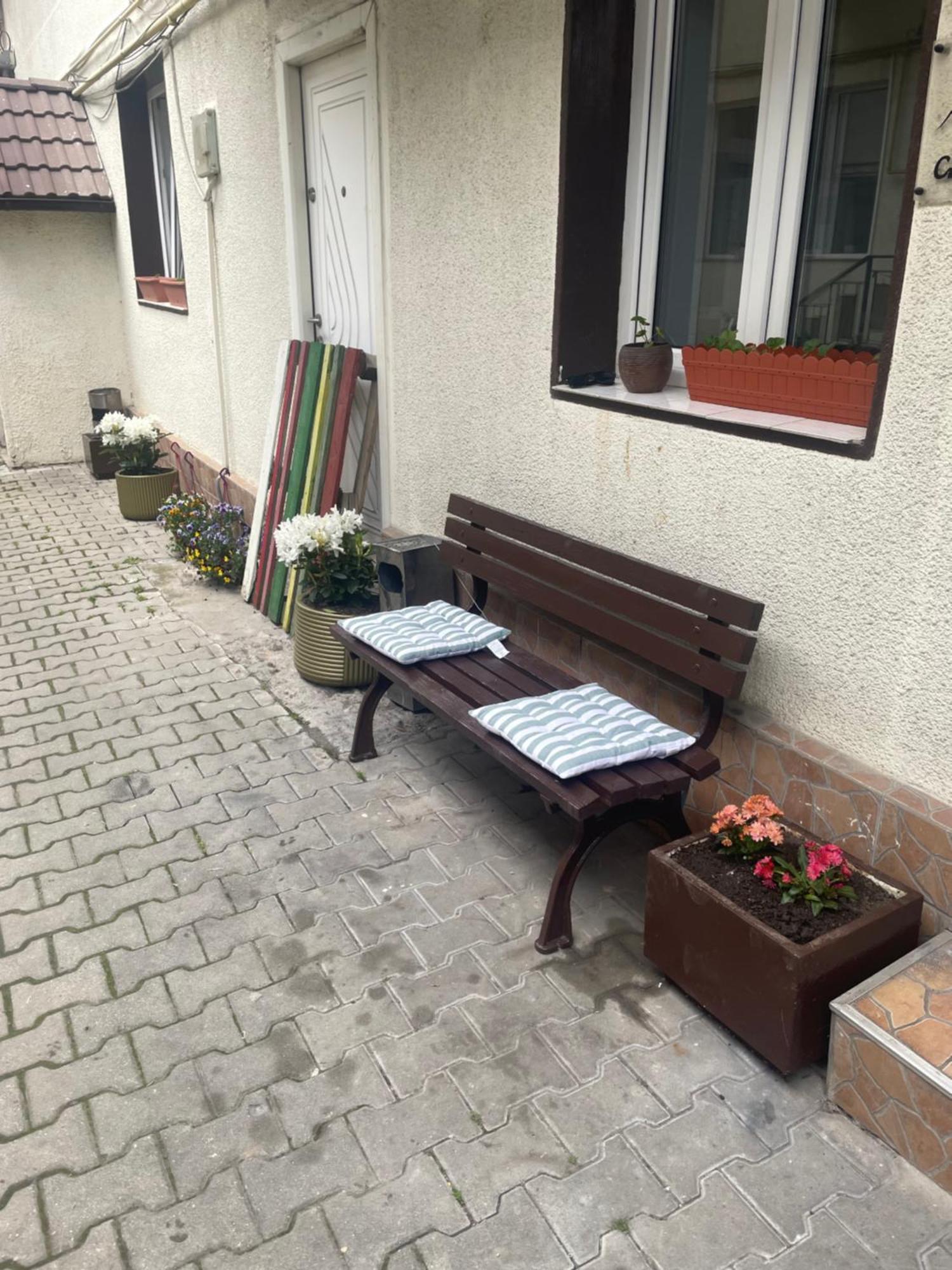 Rami House Central Double Rooms Braşov Eksteriør bilde