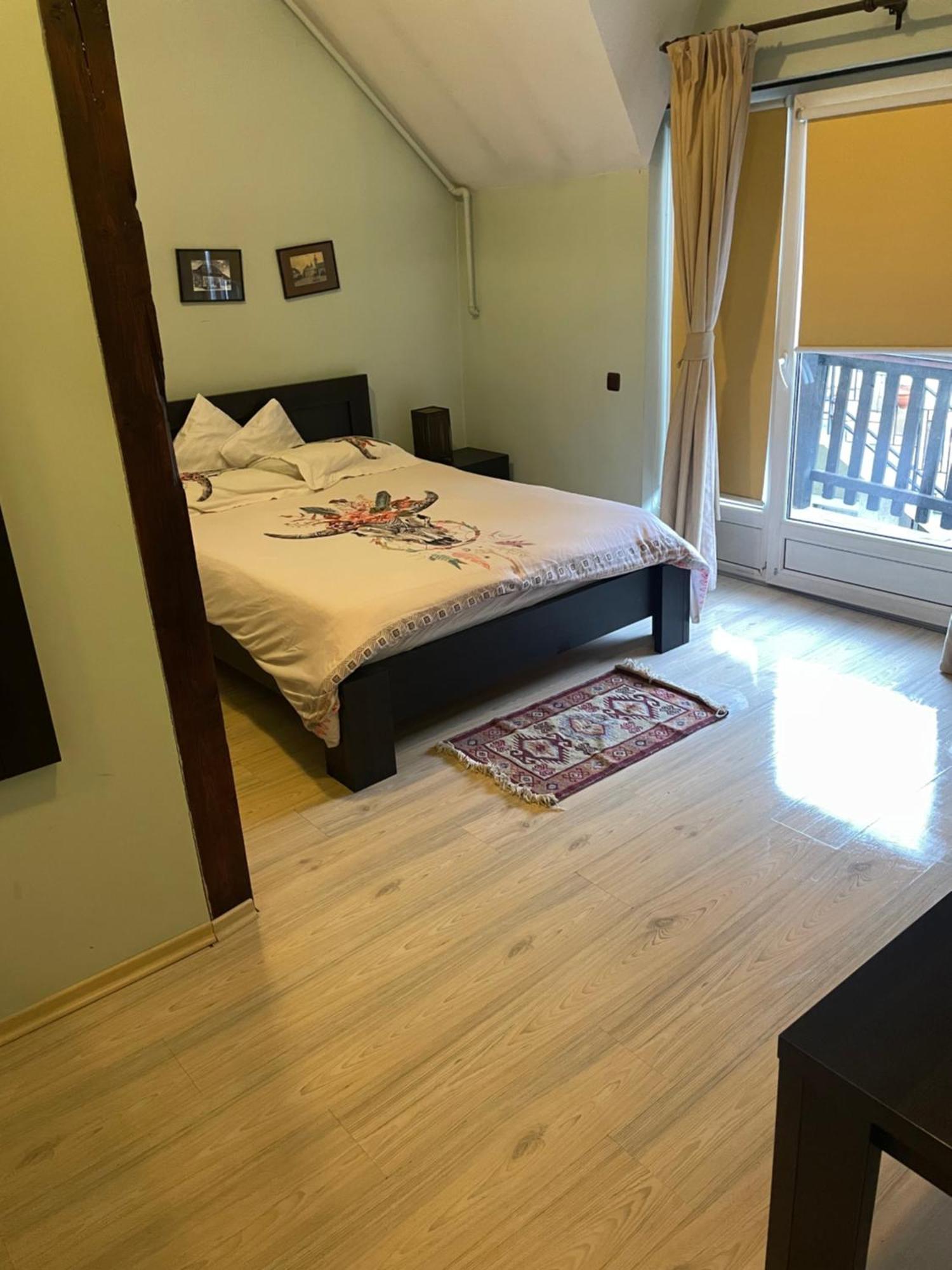 Rami House Central Double Rooms Braşov Eksteriør bilde