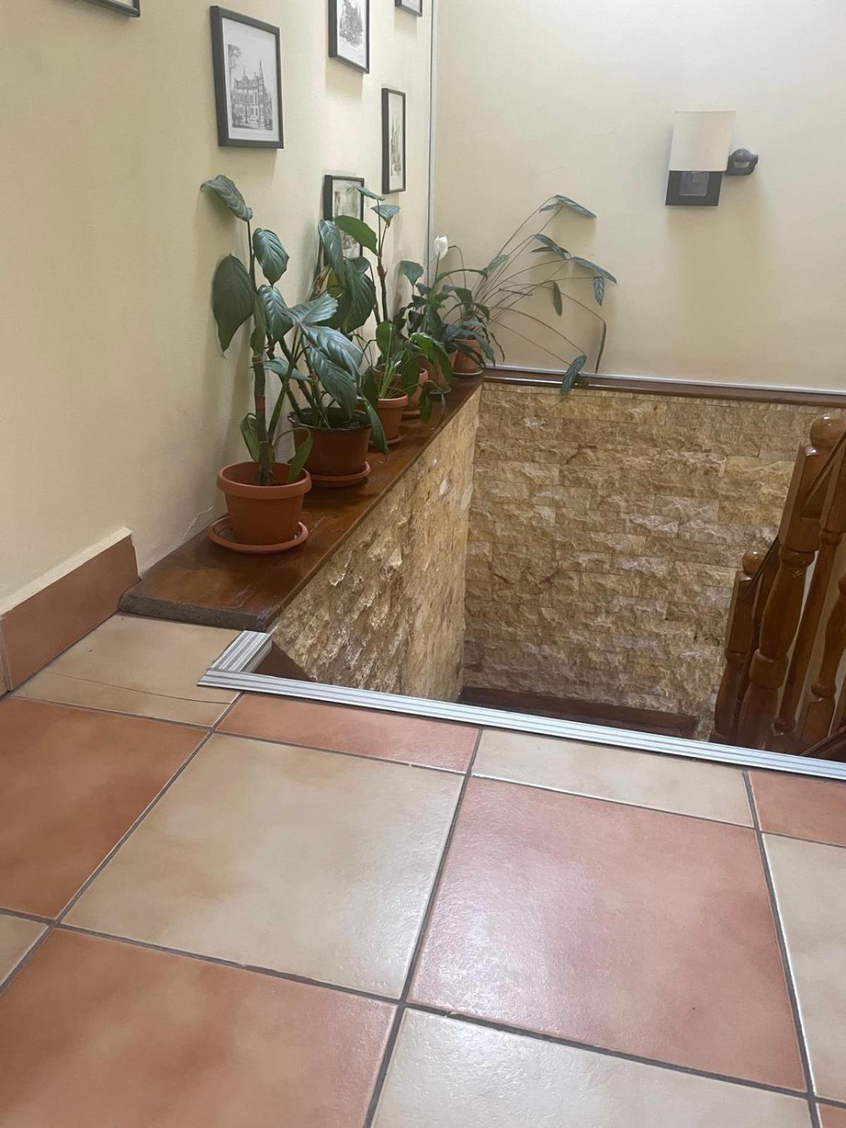 Rami House Central Double Rooms Braşov Eksteriør bilde