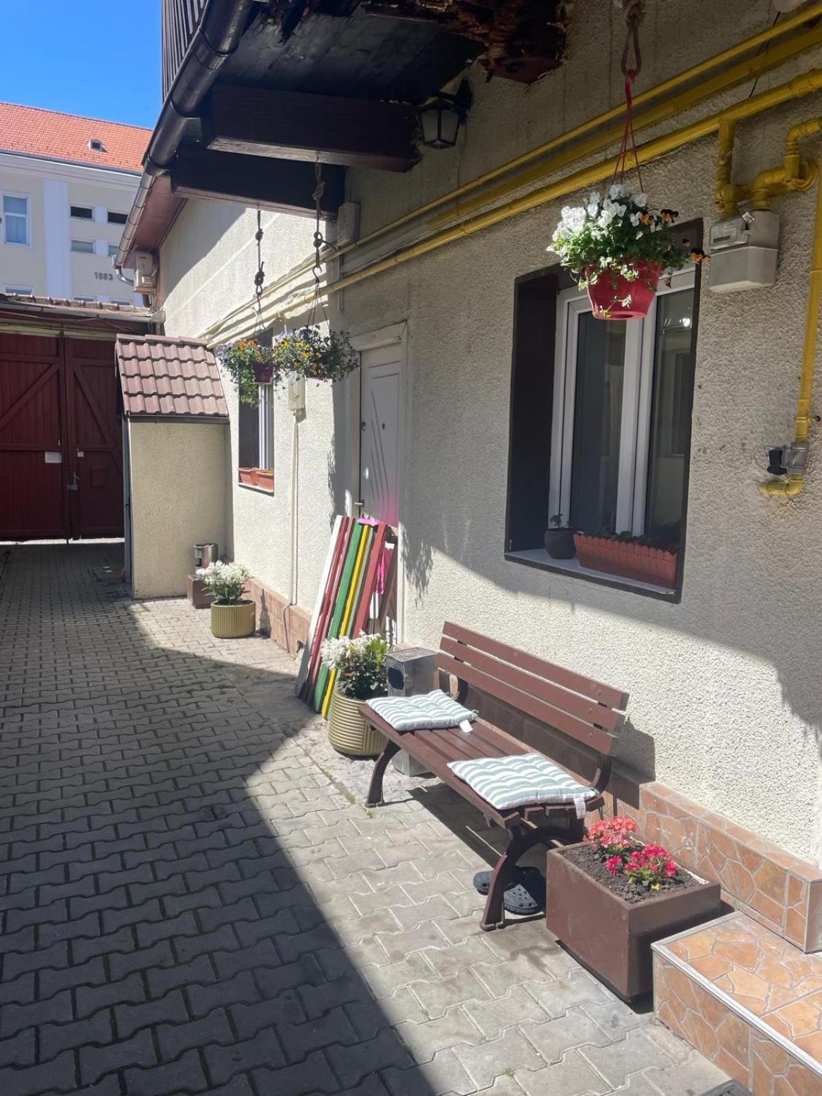 Rami House Central Double Rooms Braşov Eksteriør bilde
