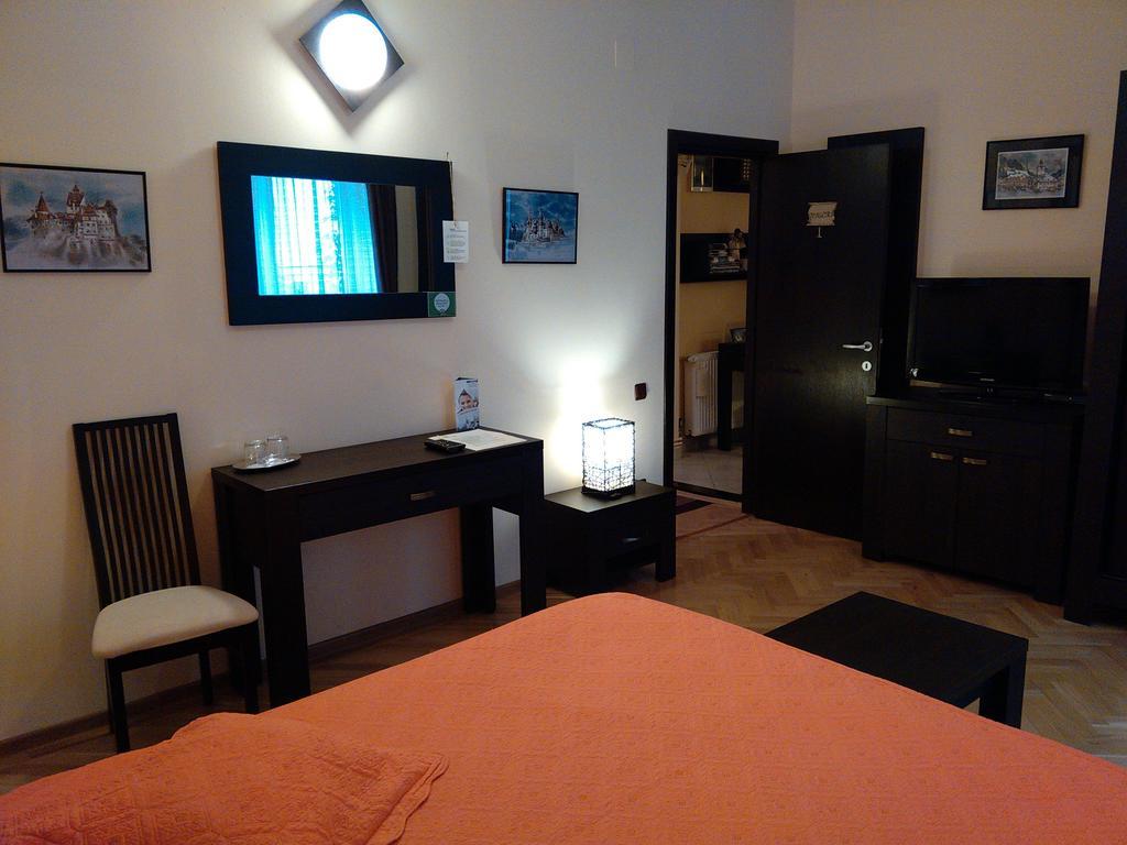 Rami House Central Double Rooms Braşov Rom bilde