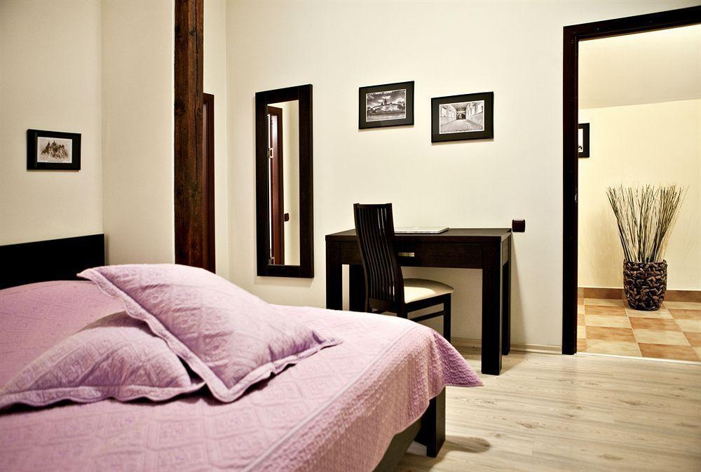 Rami House Central Double Rooms Braşov Eksteriør bilde